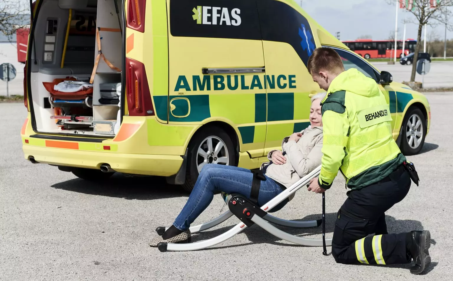 Raizer M manual lifting chair. - Image 4